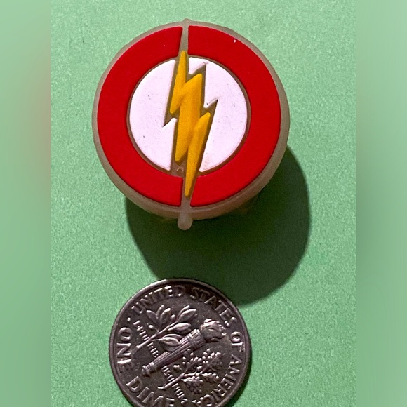 Flash Gordon Thunderbolt 💡light Up Super Heroes Crocs Shoes Charms PVC - Picture 1 of 2